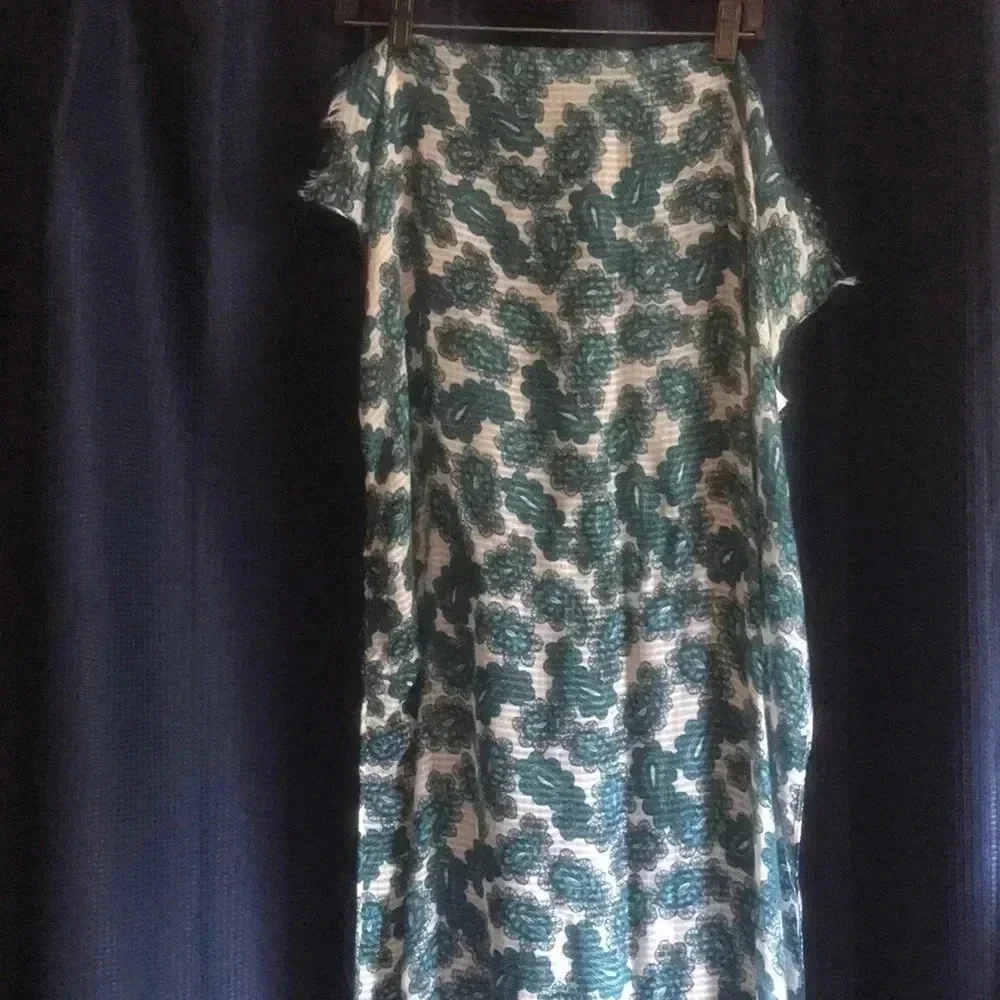 Charming Charlie brand‎ scarf
